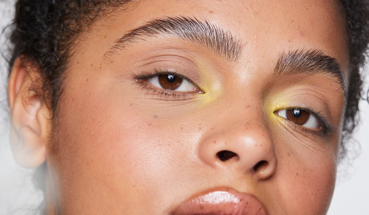 کم پشتی ابرو - درمان کم پشتی ابرو