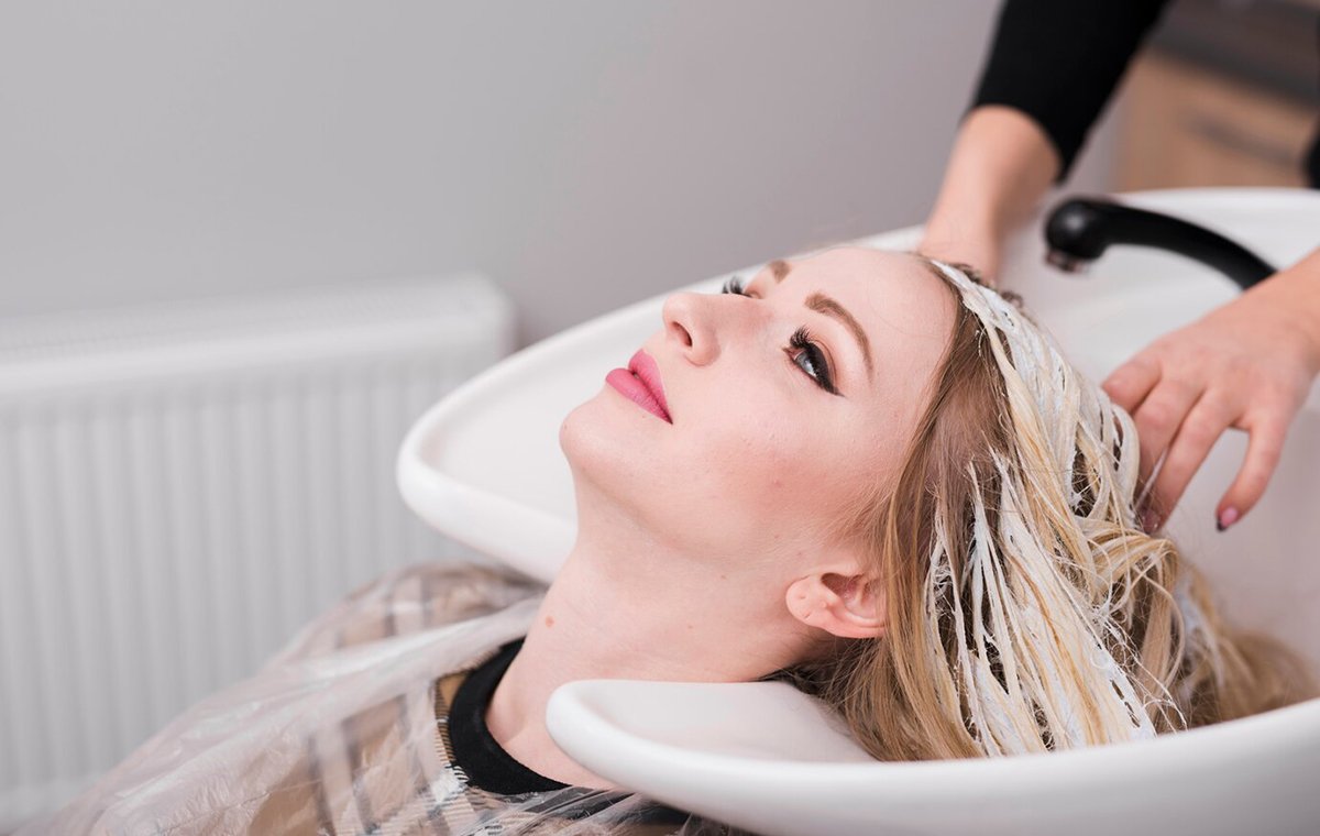 رنگ کردن مو با مواد طبیعی