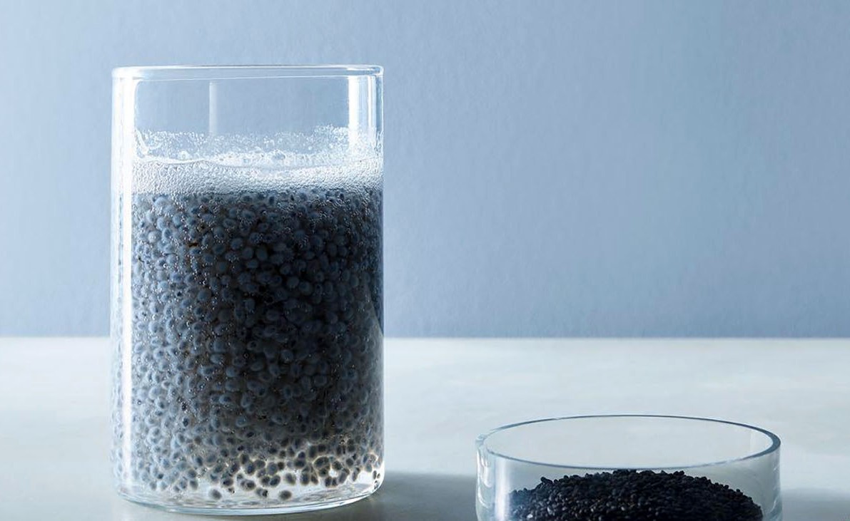 درمان خانگی کبد چرب - خواص تخم شربتی و خاکشیر برای کبد