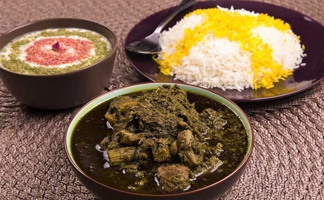 خورش ریواس - طرز تهیه خورش ریواس با سبزی قورمه