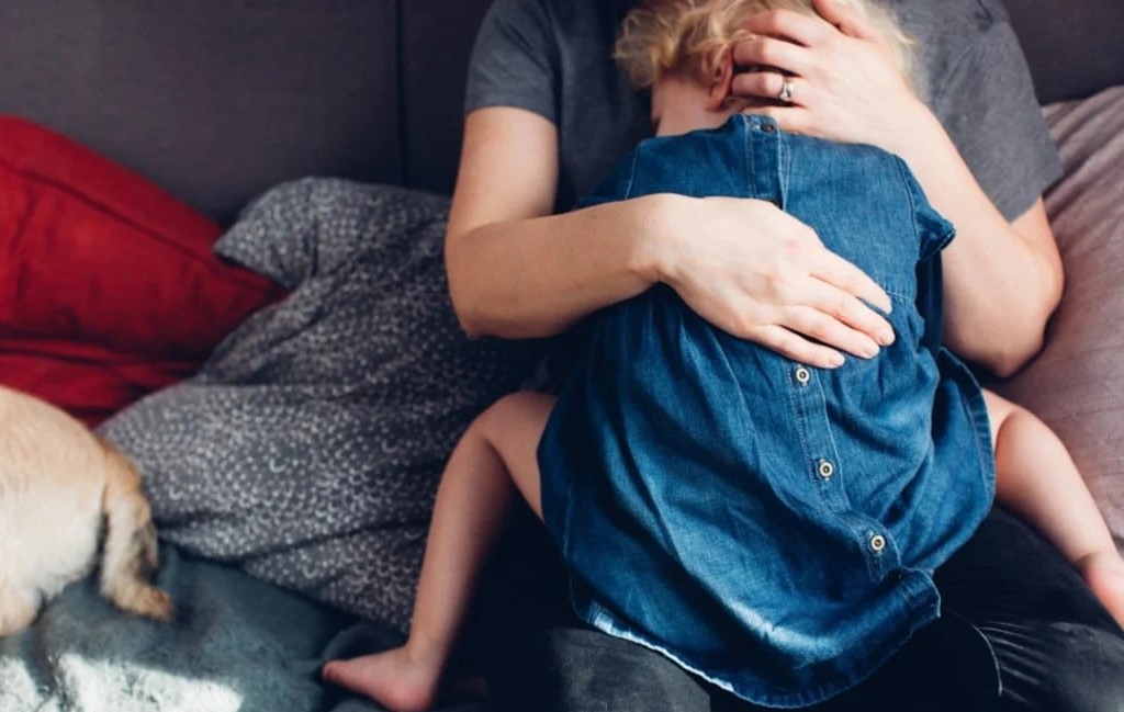 درمان وابستگی کودک - رفع وابستگی کودک به مادر