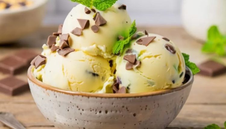 طرز تهیه بستنی خانگی با شیر